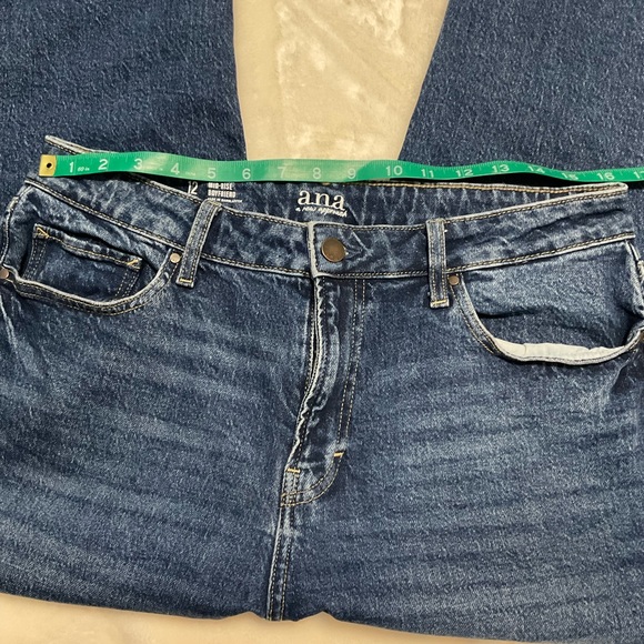 a.n.a Mid-rise Boyfriend Blue Jeans 12/32” waist - Picture 6 of 7
